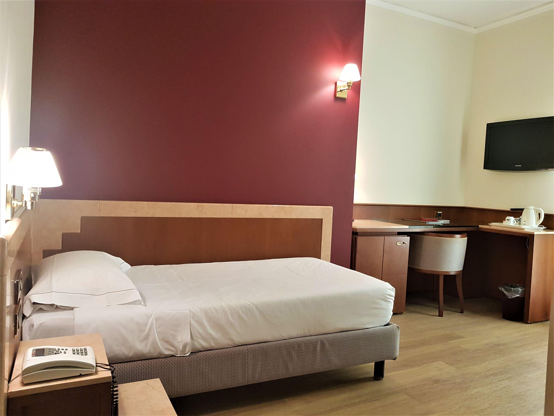 Astra Hotel Ferrara Dış mekan fotoğraf