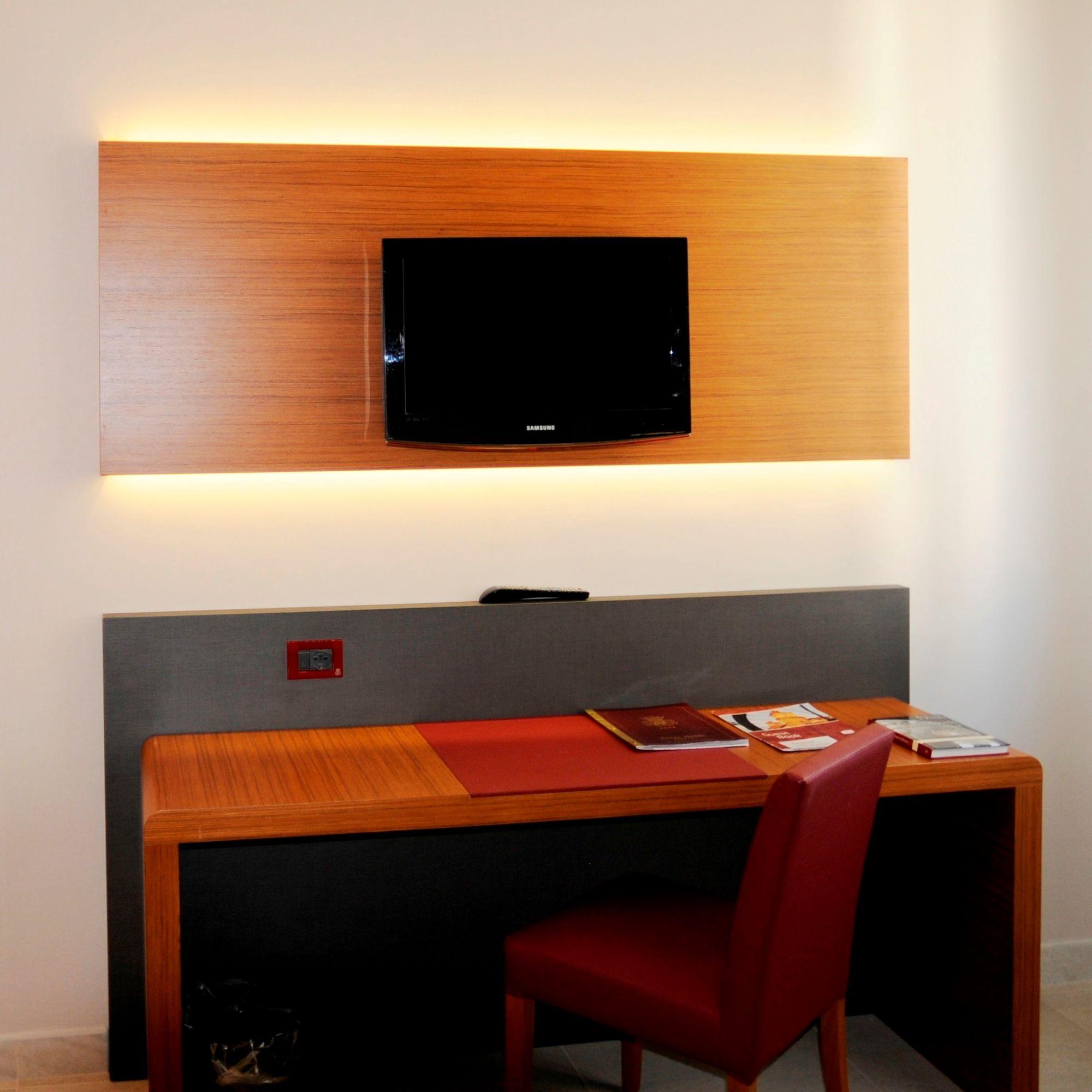 Astra Hotel Ferrara Dış mekan fotoğraf
