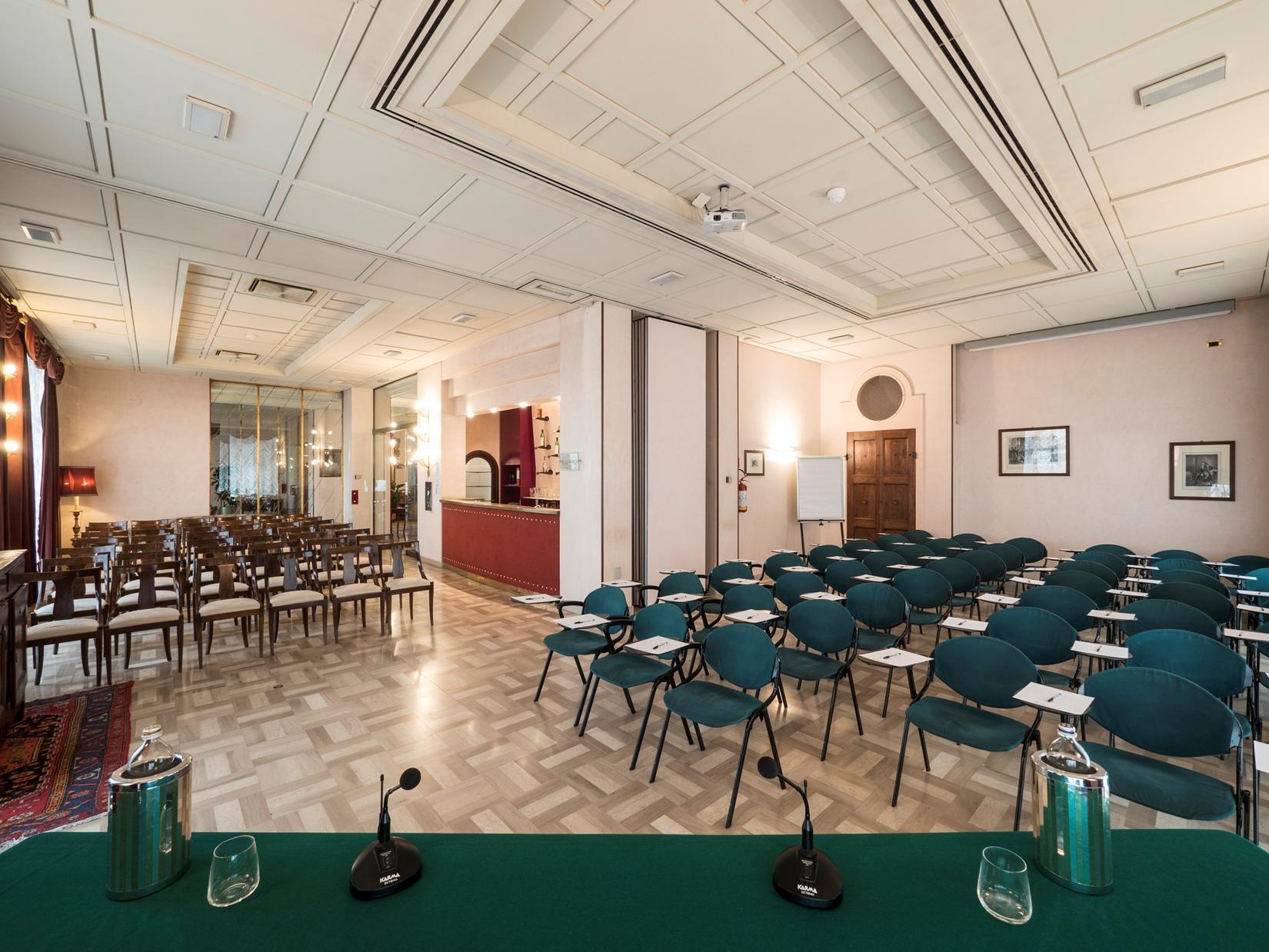 Astra Hotel Ferrara Dış mekan fotoğraf